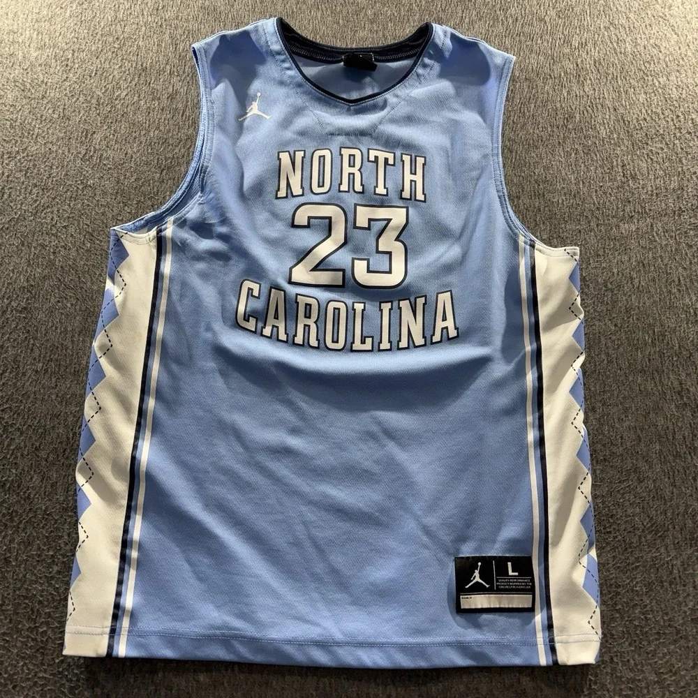 Air Jordan North Carolina Jersey Youth Size Large